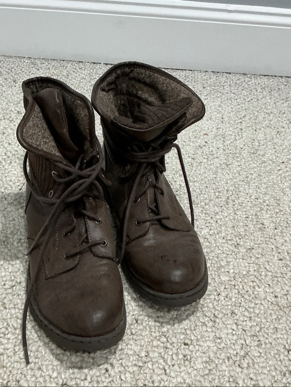 boc Brown Lace-Up Winter Rain Boots